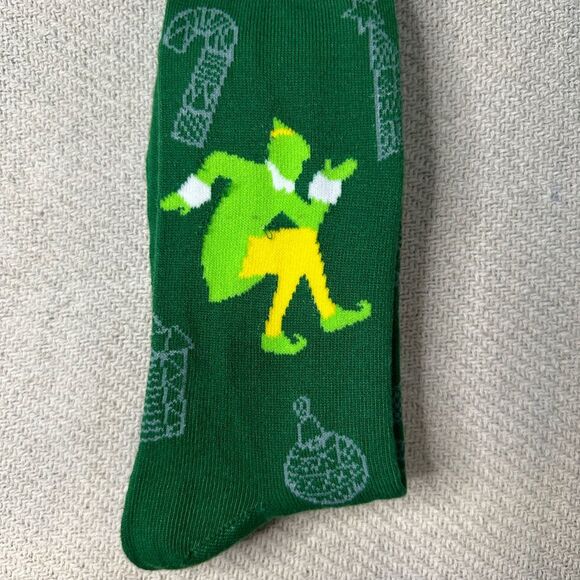 ELF Movie Christmas Socks 2 Pairs NWT Smiling is my Favorite Gift - Picture 2 of 7